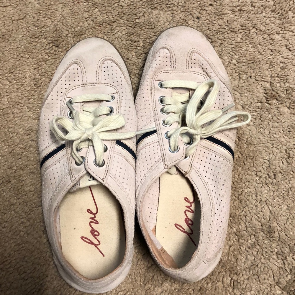 Ellen Degeneres brand tennis shoes